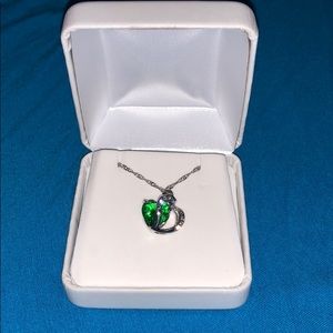 Emerald birthstone necklace